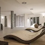 Alpennest - With Balcony & Sauna Access By Alpenluxus Collection سيفيلد ان تيرول