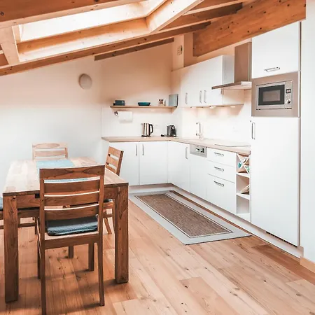 Alpennest - Balcony & Sauna Access
