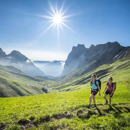 Alpennest - Alpenluxus Collection Daire Seefeld in Tirol