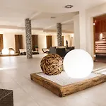 Alpennest - With Balcony & Sauna Access By Alpenluxus Collection Seefeld in Tirol